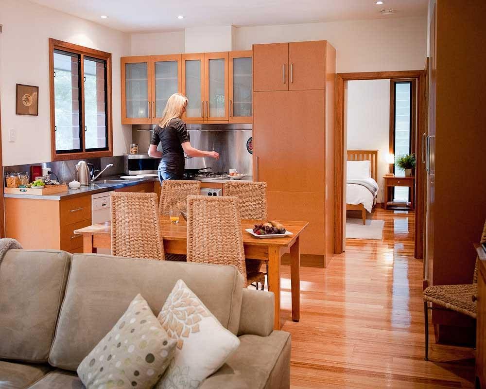 Cladich Pavilions Bed And Breakfast Aldgate Exterior photo