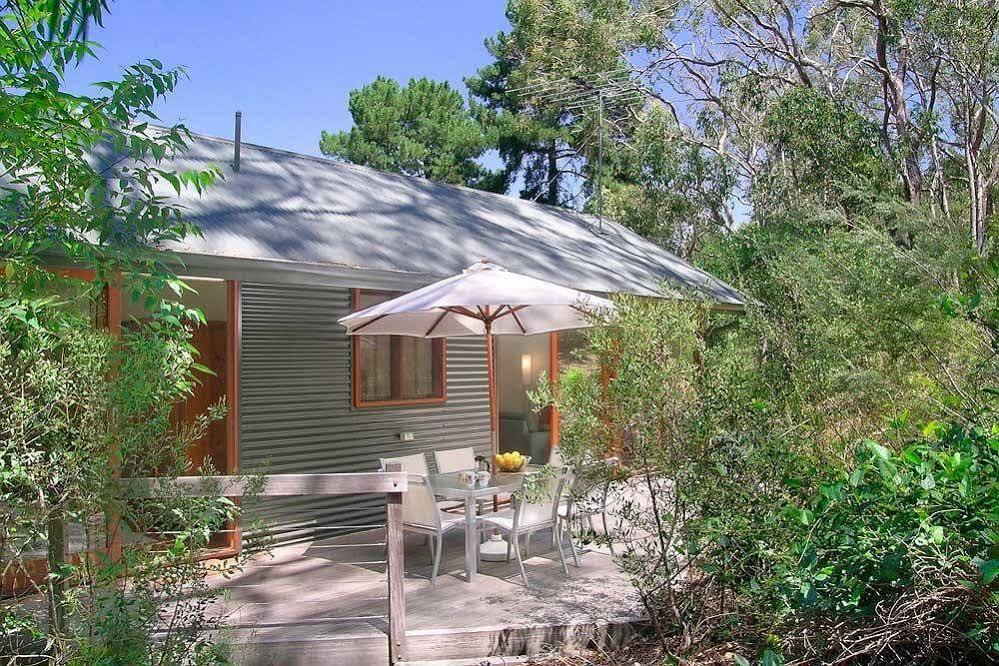 Cladich Pavilions Bed And Breakfast Aldgate Exterior photo
